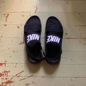 Nike Tanjun Sandal